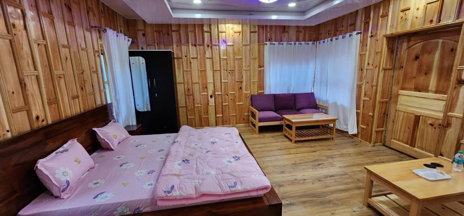 Brokpa Estate Apartment Dirang Luaran gambar